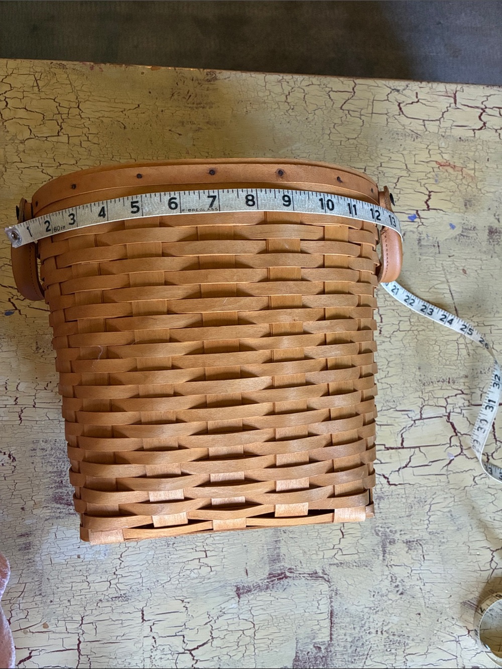 Longaberger Natural Tan Woven Basket Vintage retired - Picture 12 of 12